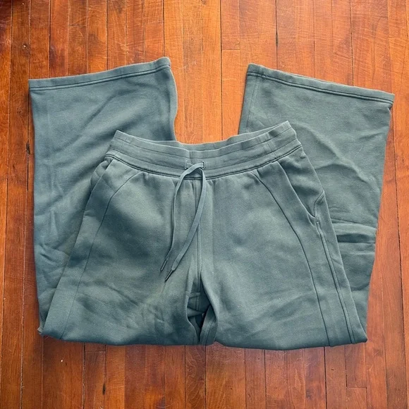 Lululemon Wide Leg Scuba Sweat Pants - 8 - Smoked Spruce - Picture 2 of 9